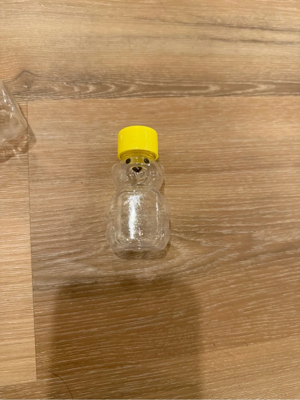 Set of 46 clear empty bears with lids